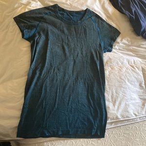 Lululemon teal swiftly tech top